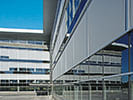 Brustor® Solar Senkrechtmarkisen für Fenster; Bild: © Brustor