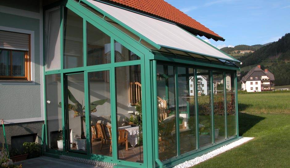 Wintergartenmarkise Caprio - mit individuellem RAL Ton lackiert