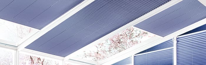 Plafond Plissee innerhalb eines Wintergartens