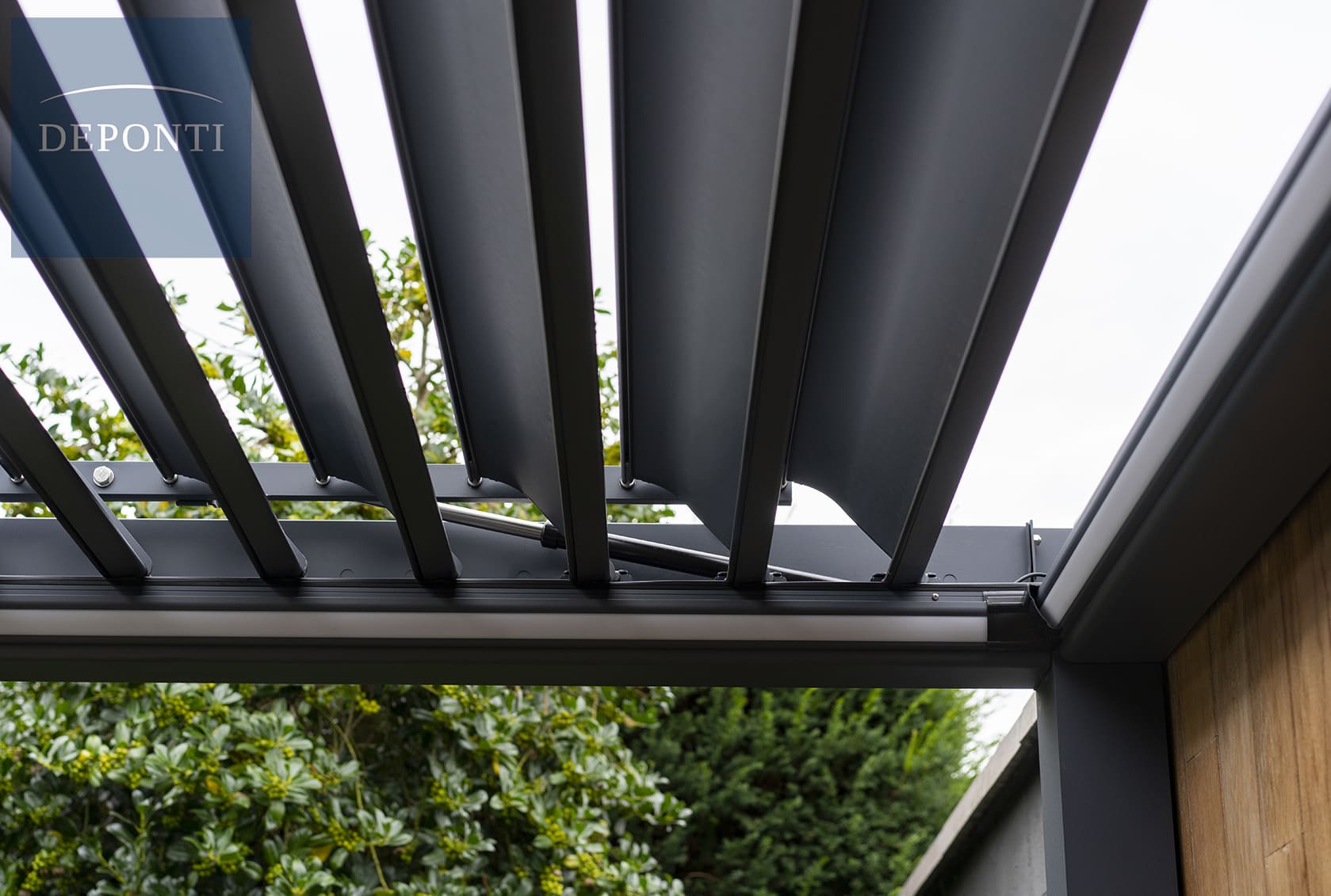 Lamellendach Pinela Details der Lamellen